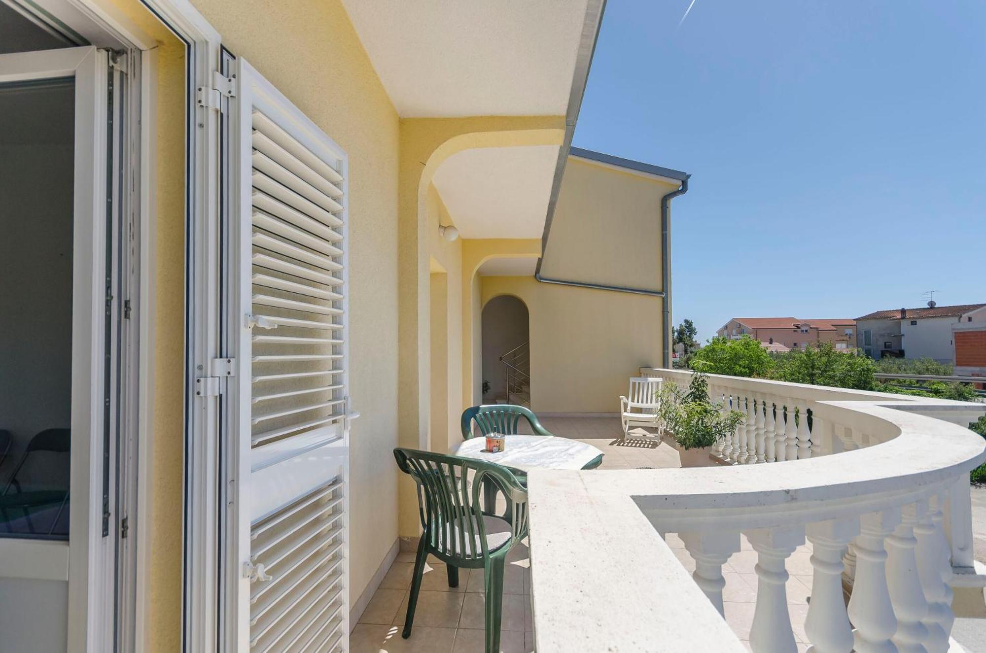 Apartments Sweet Escape Vodice Exterior photo